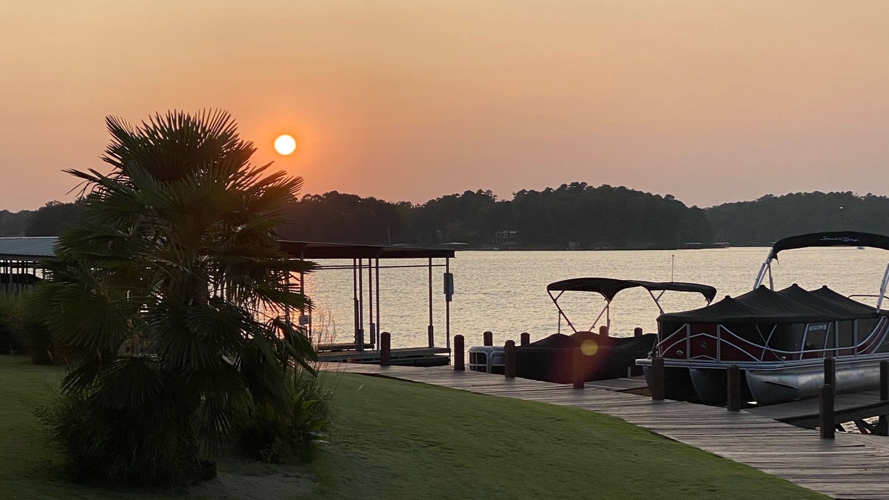 Photo of Others in Lake Hamilton