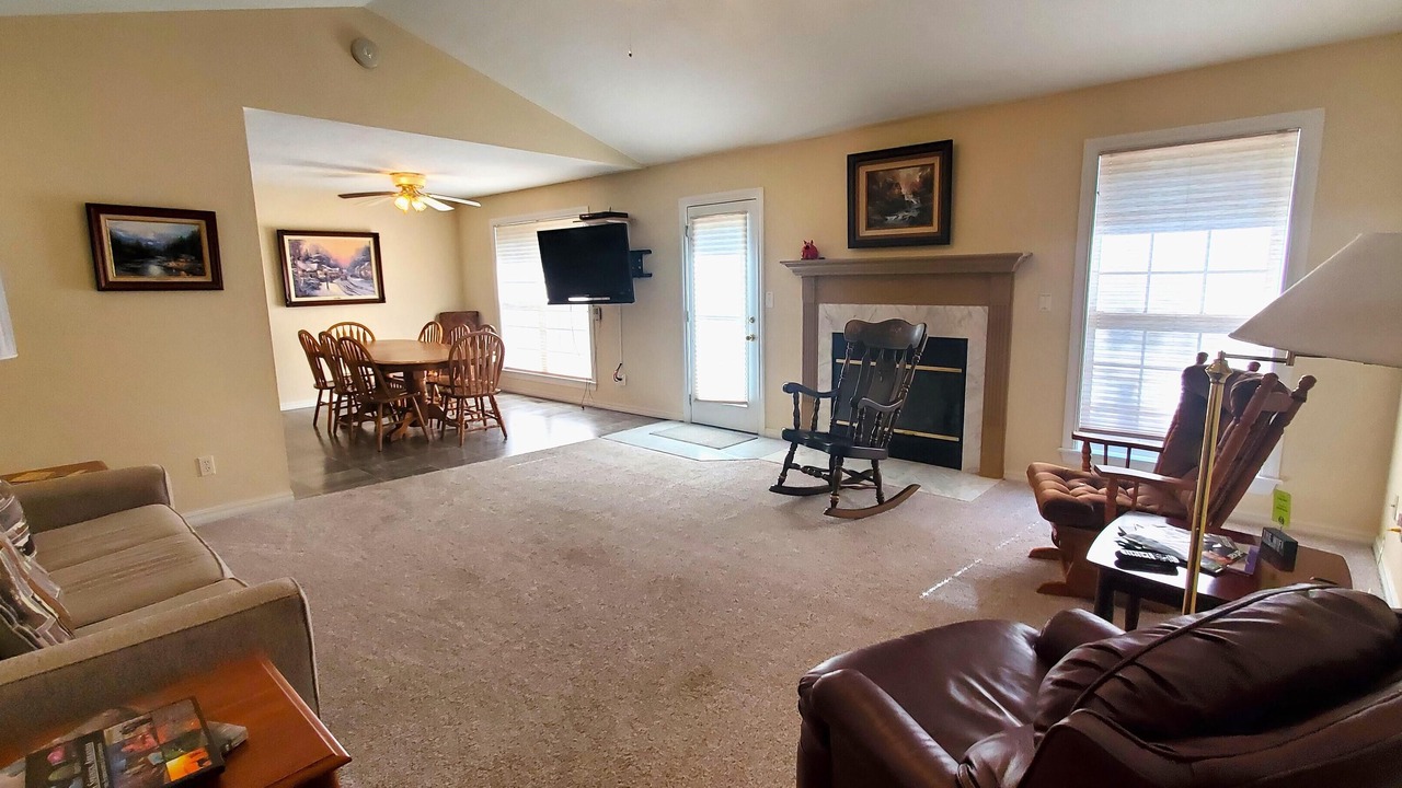 Photo of Livingroom in Holiday Island