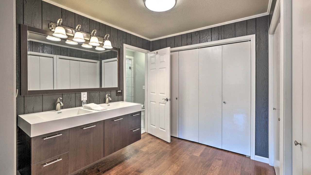 Photo of Bathroom in Springdale