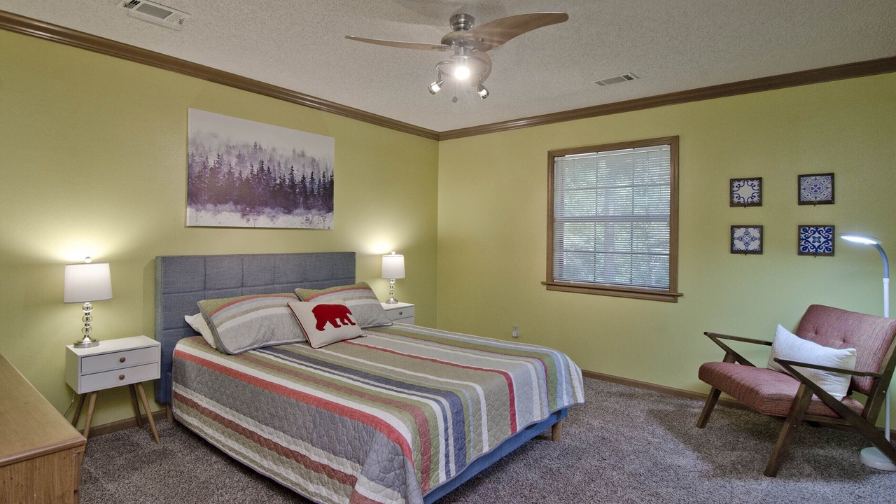 Photo of Bedroom in Hot Springs