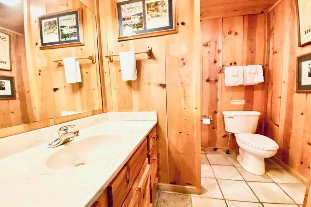 Photo of Bathroom in Mountain View