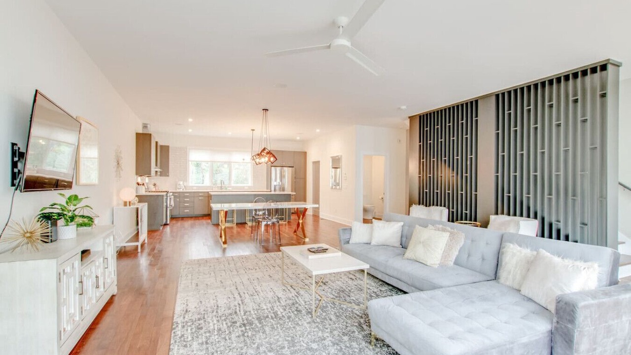Photo of Livingroom in North Nashville