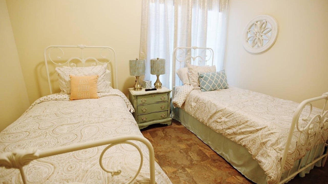 Photo of Bedroom in Ashley Oaks