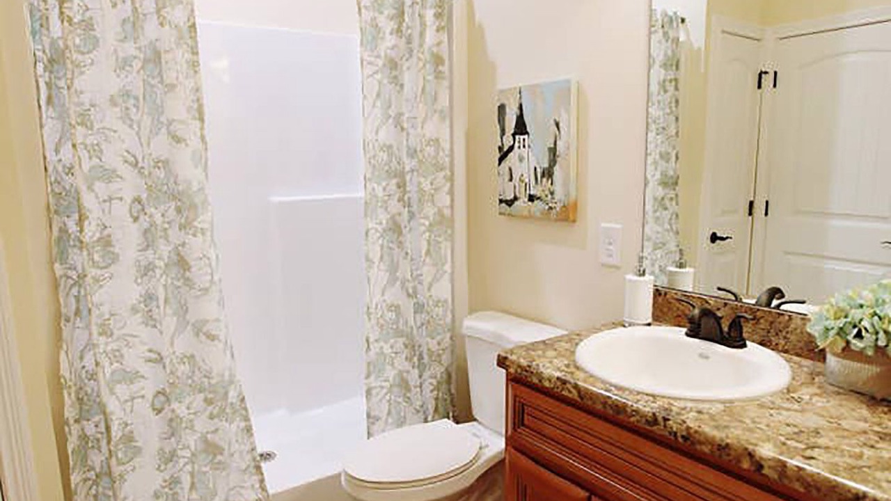 Photo of Bathroom in Ashley Oaks