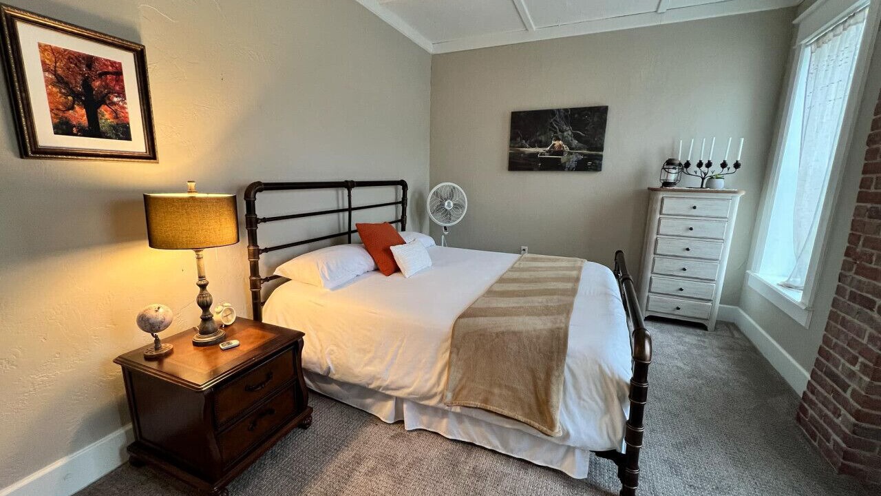 Photo of Bedroom in Cotter