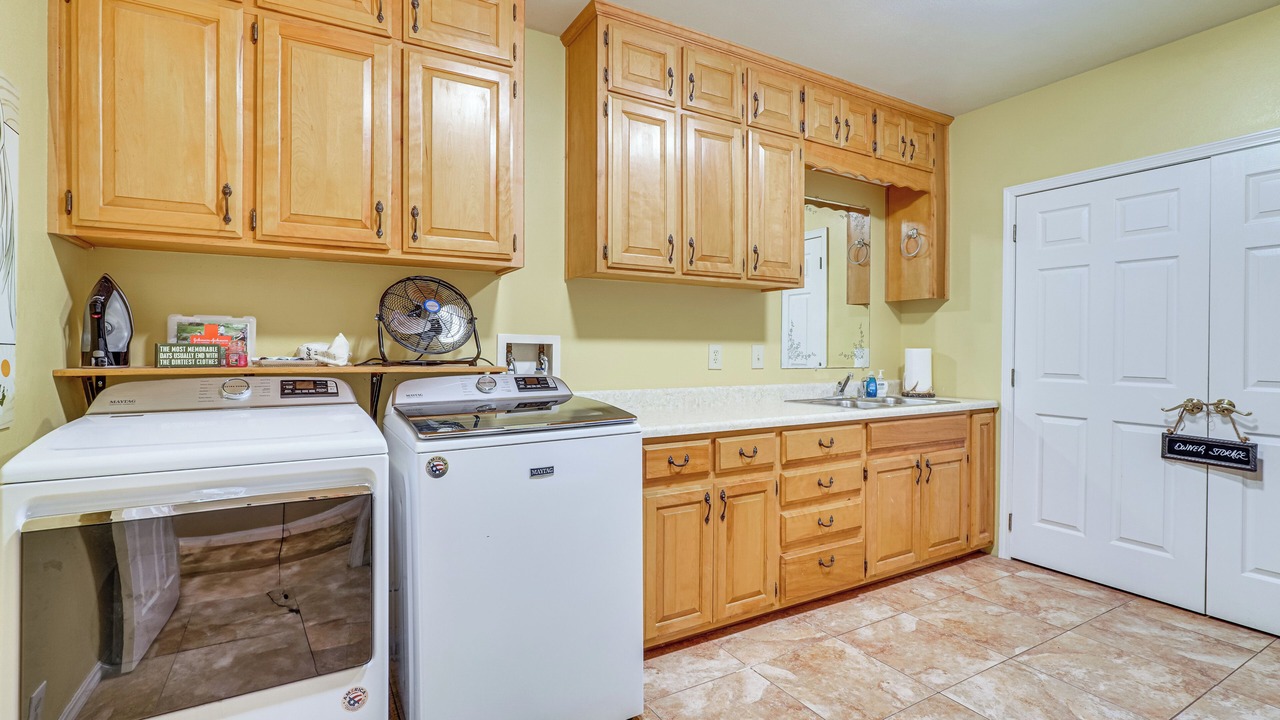 Photo of Bedroom in Sylvan Shores