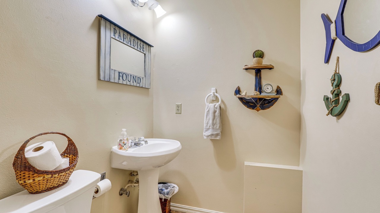 Photo of Bathroom in Sylvan Shores