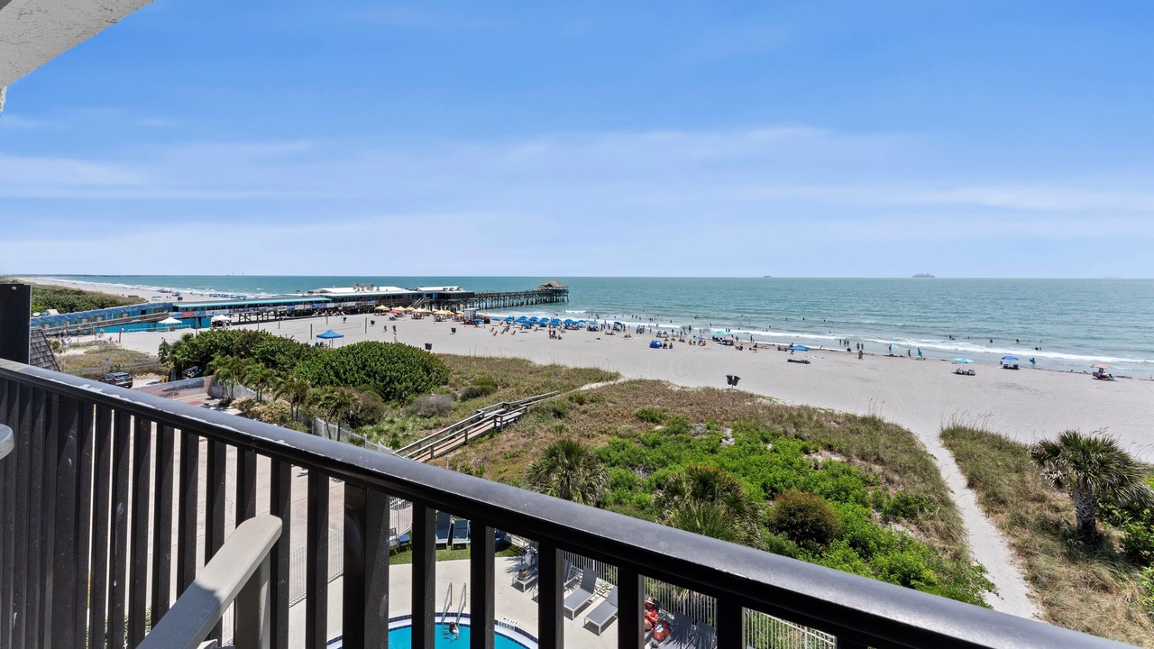 Photo of Patio Balcony in Avon By The Sea