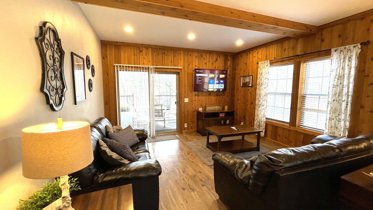 Photo of Livingroom in Spring Brook