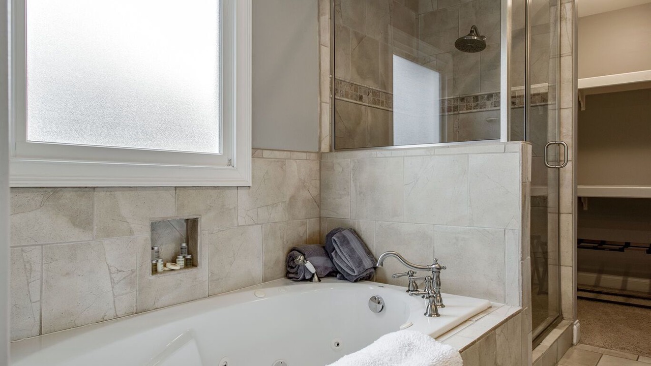 Photo of Bathroom in Hope Gardens
