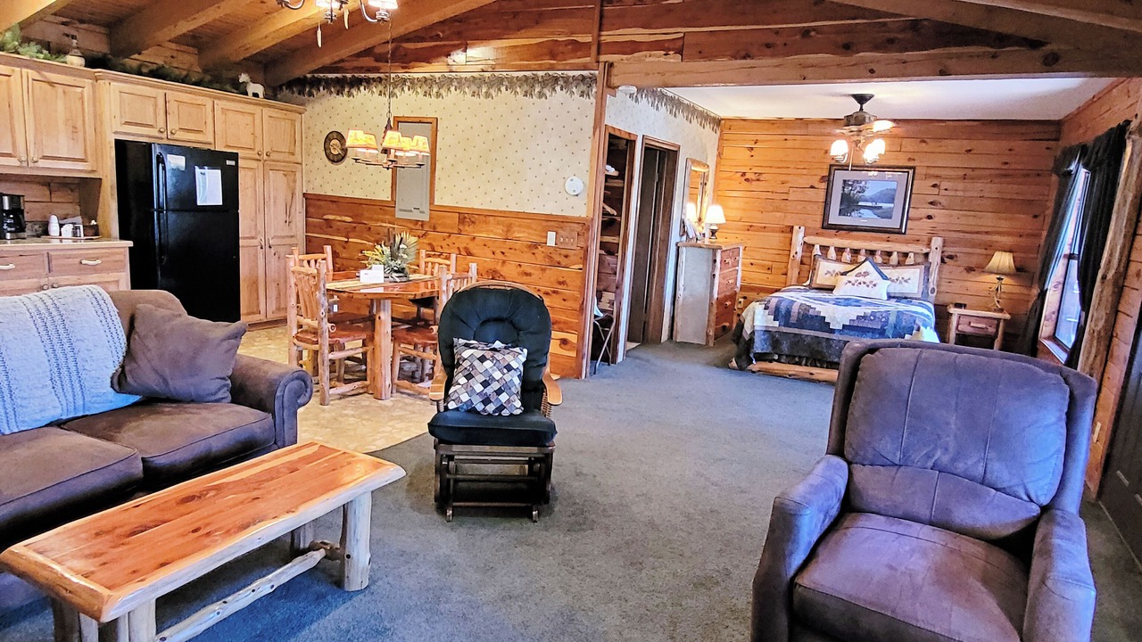 Photo of Livingroom in Sylvan Shores