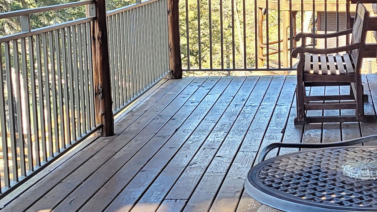 Photo of Patio Balcony in Sylvan Shores
