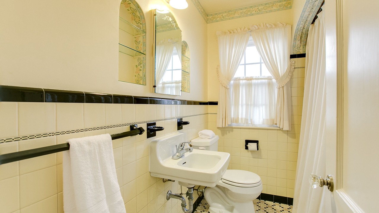 Photo of Bathroom in Regina