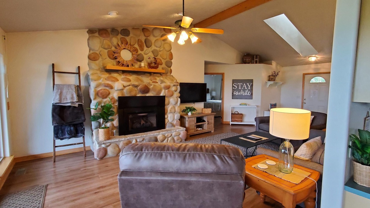 Photo of Livingroom in Holiday Island