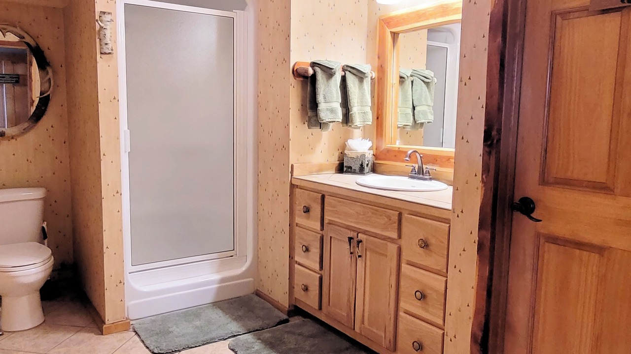 Photo of Bathroom in Sylvan Shores