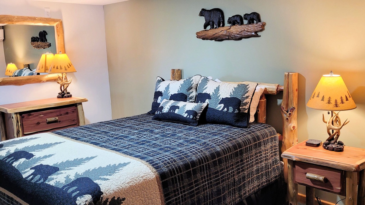 Photo of Bedroom in Sylvan Shores