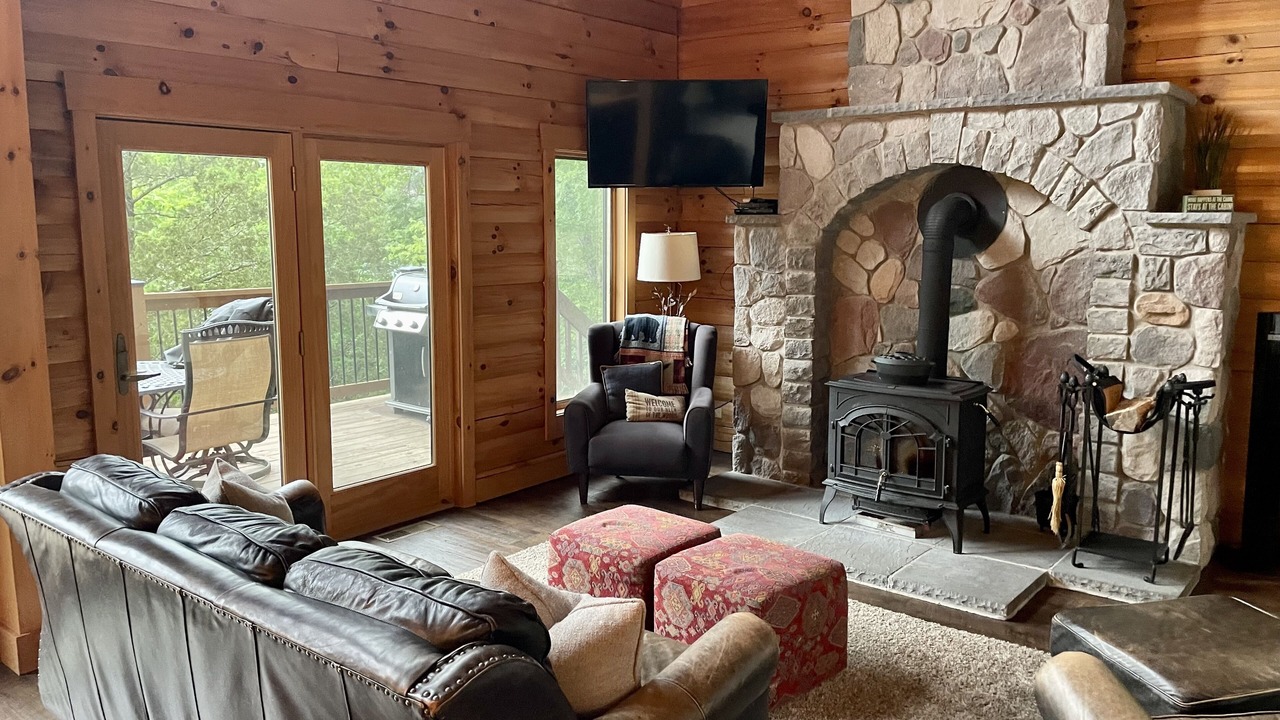 Photo of Livingroom in Sylvan Shores
