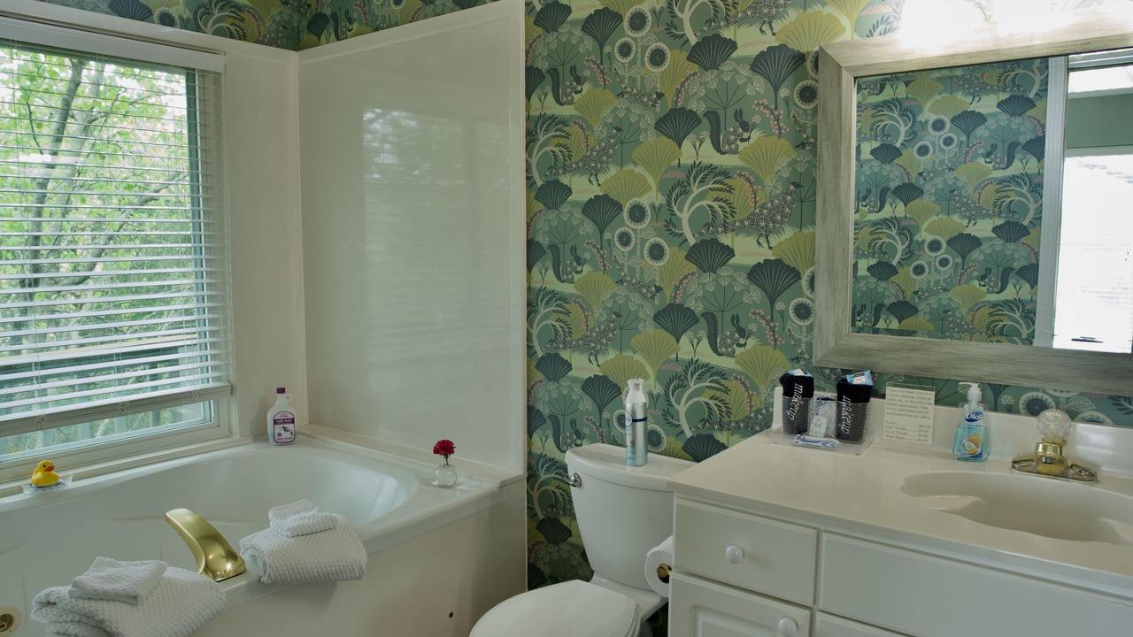 Photo of Bathroom in Sylvan Shores