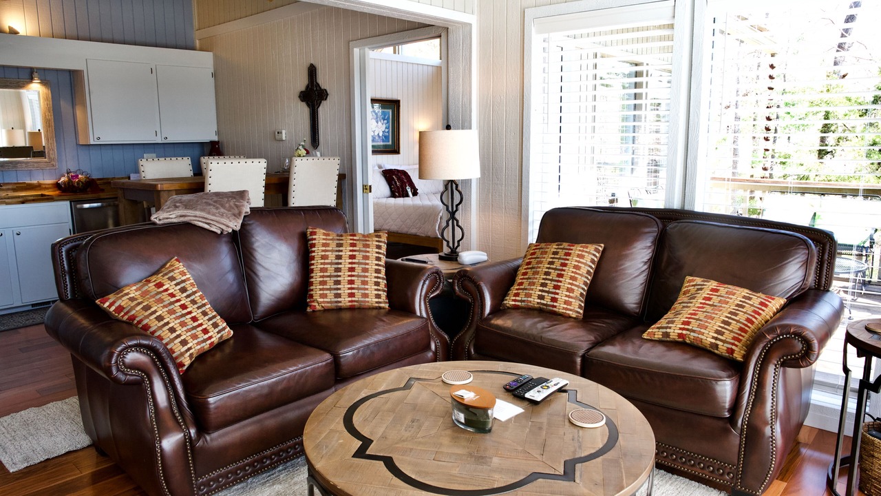 Photo of Livingroom in Sylvan Shores