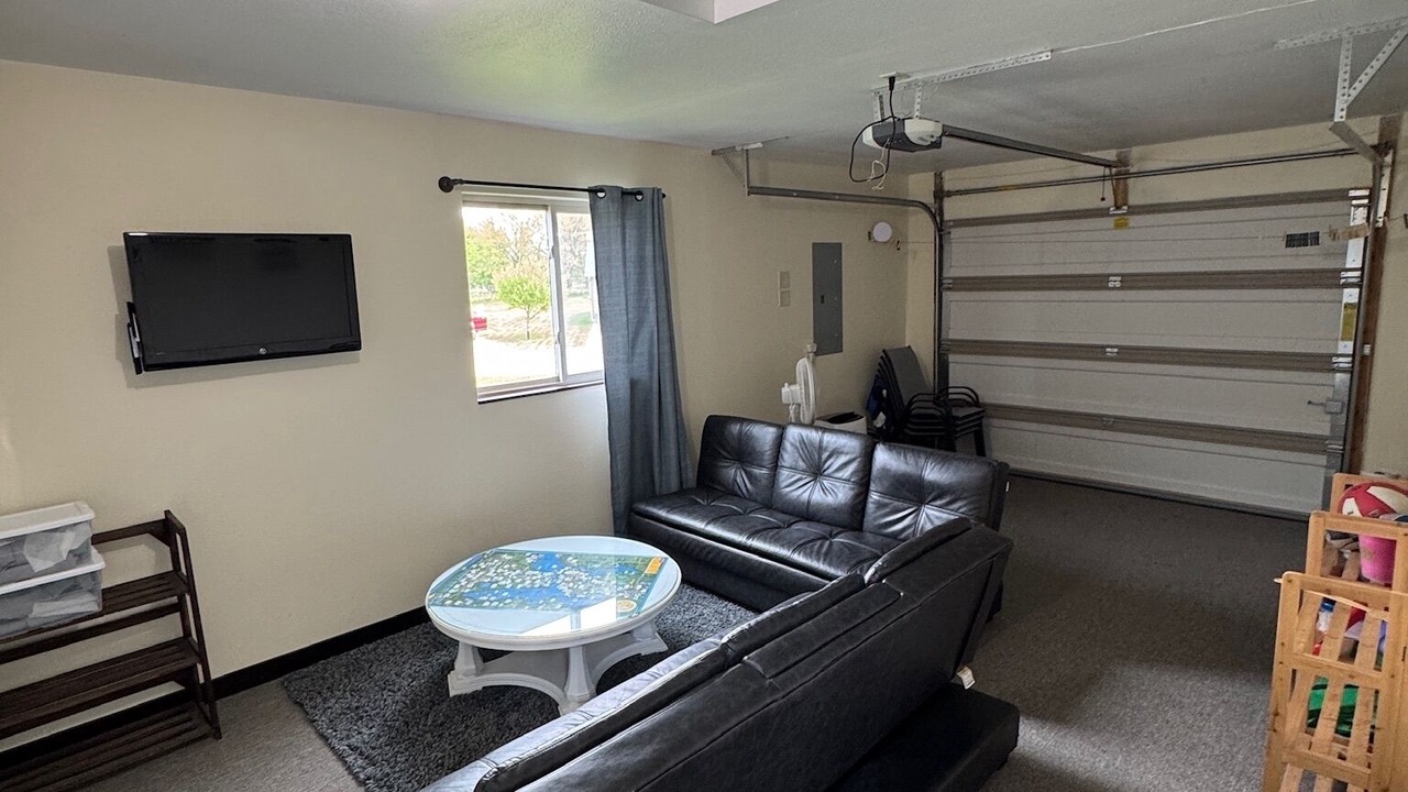 Photo of Livingroom in Spirit Lake