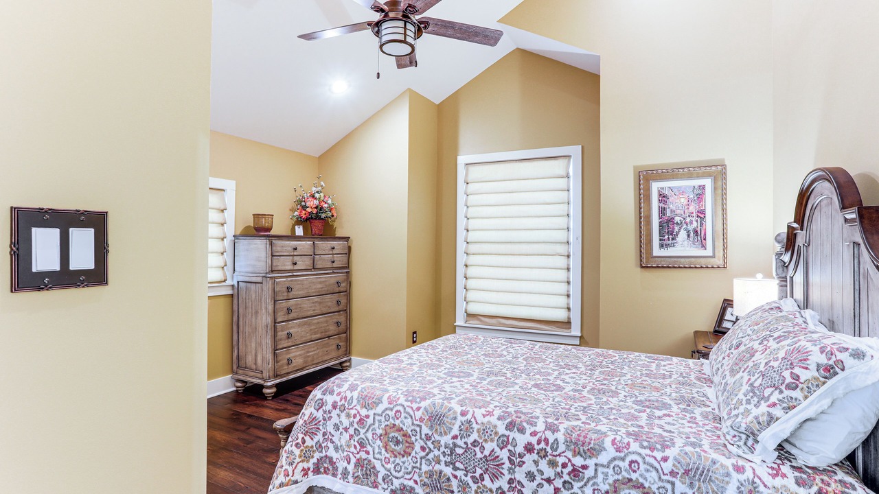 Photo of Bedroom in Greers Ferry