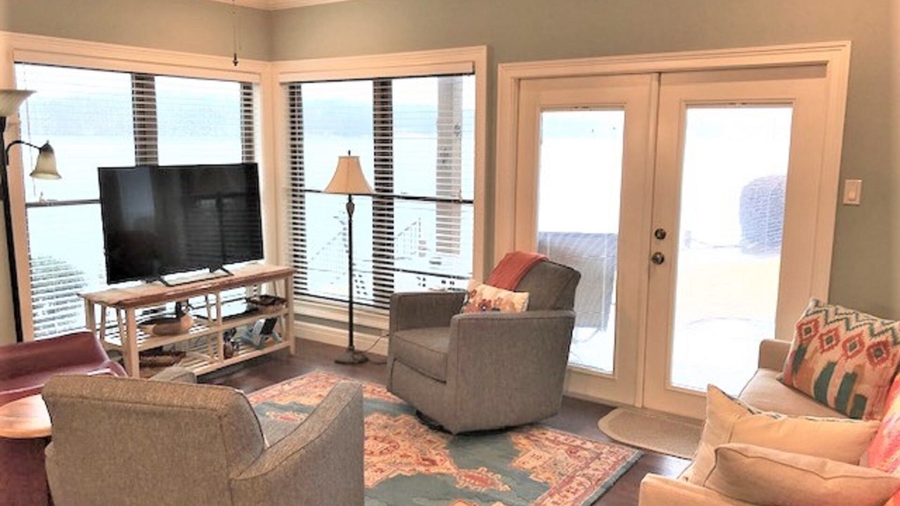 Photo of Livingroom in Lakeland