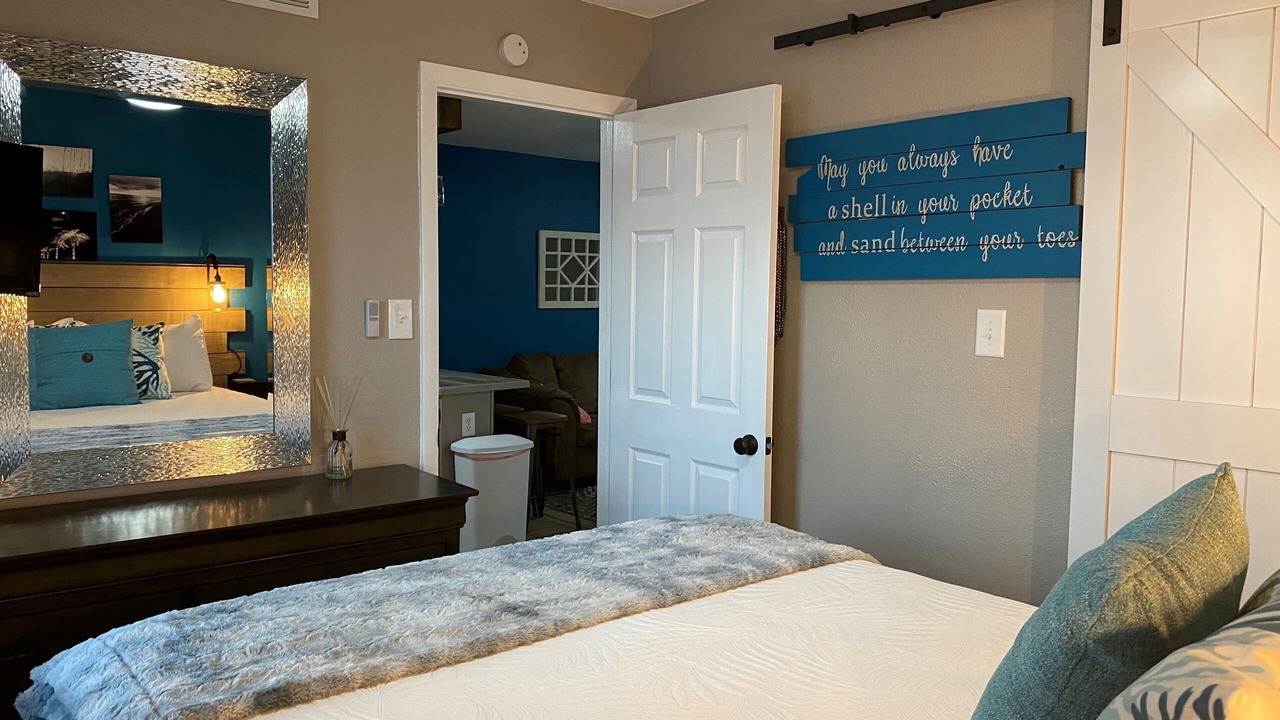 Photo of Bedroom in Gulf Shores