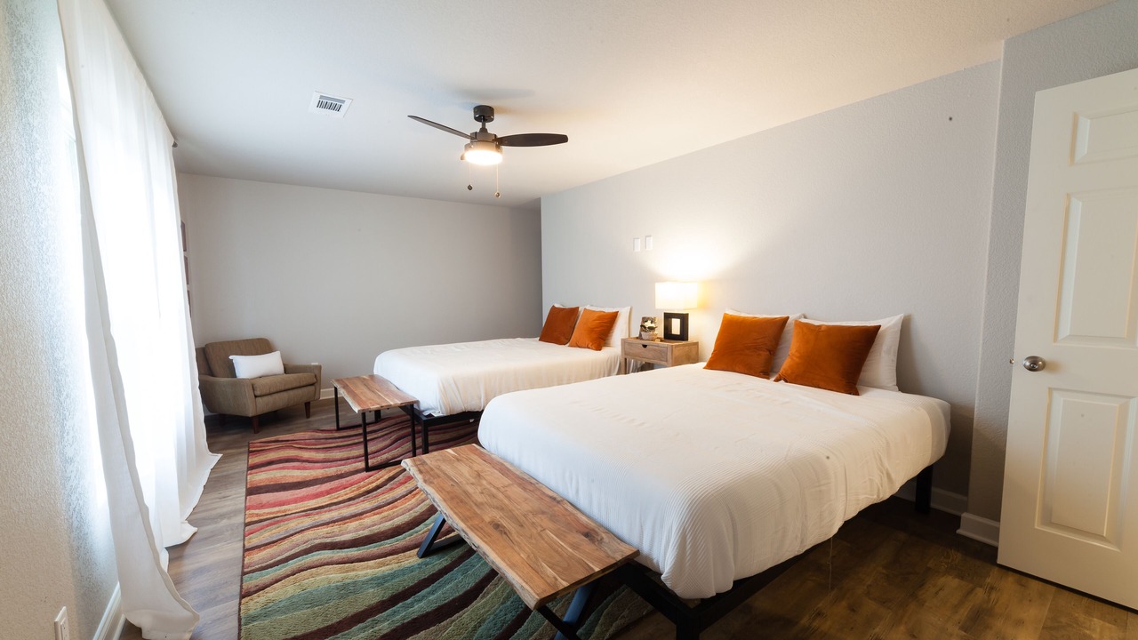 Photo of Bedroom in Mid America