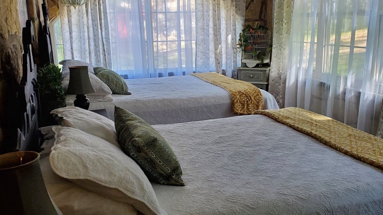 Photo of Bedroom in Hardy