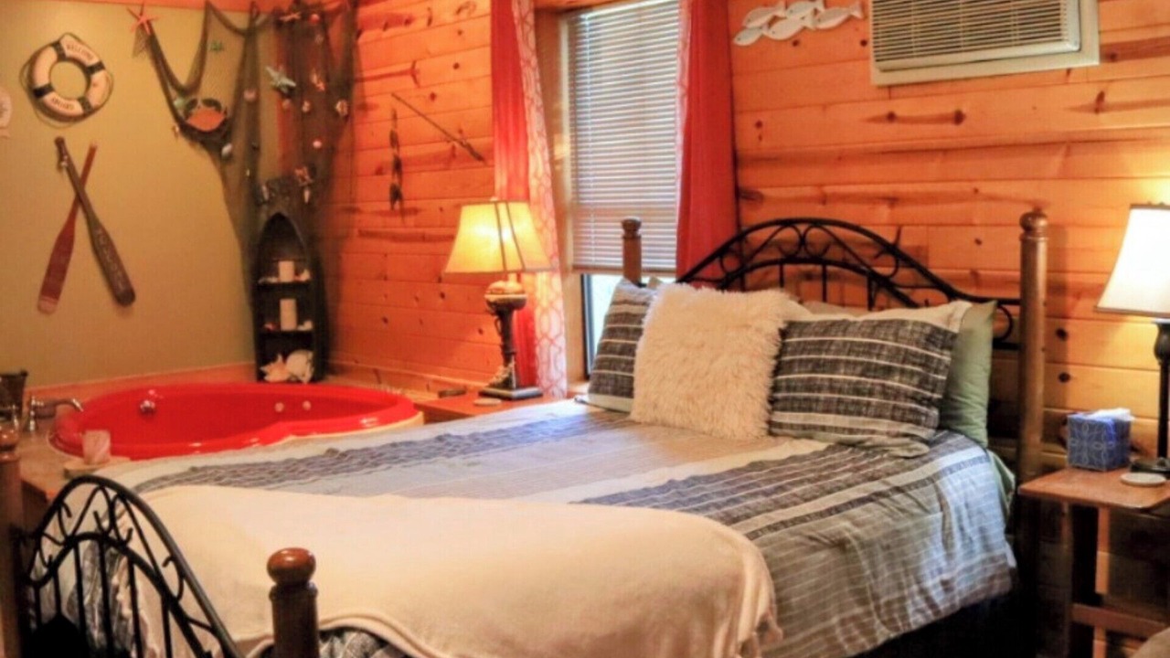 Photo of Bedroom in Eureka Springs