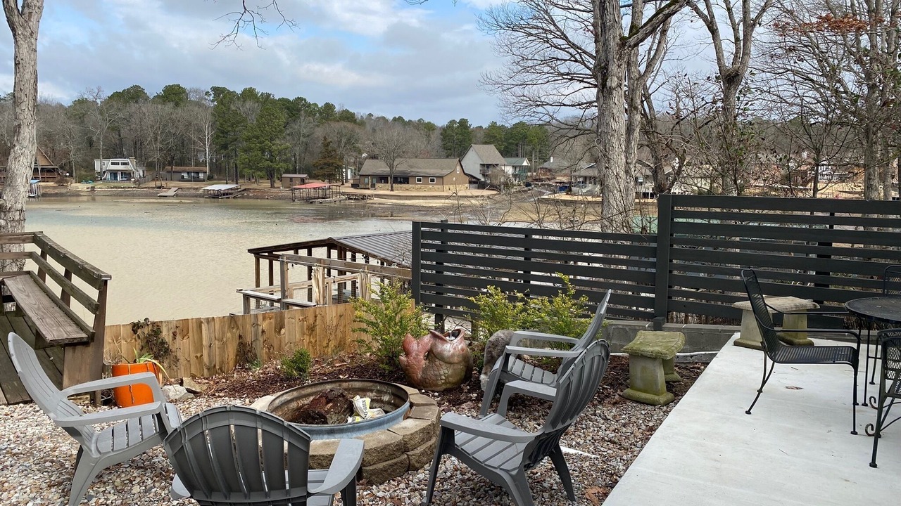 Photo of Patio Balcony in Piney