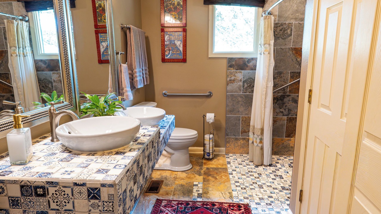 Photo of Bathroom in Capitol Hill