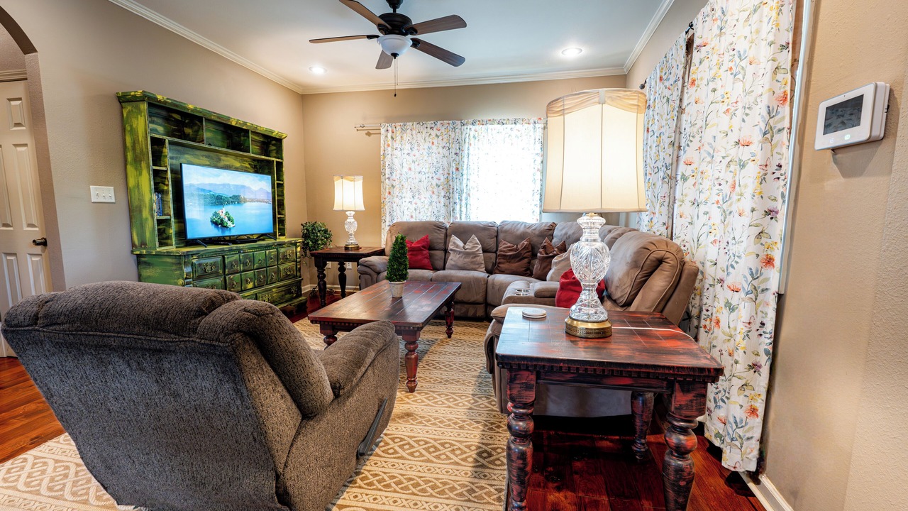 Photo of Livingroom in Capitol Hill