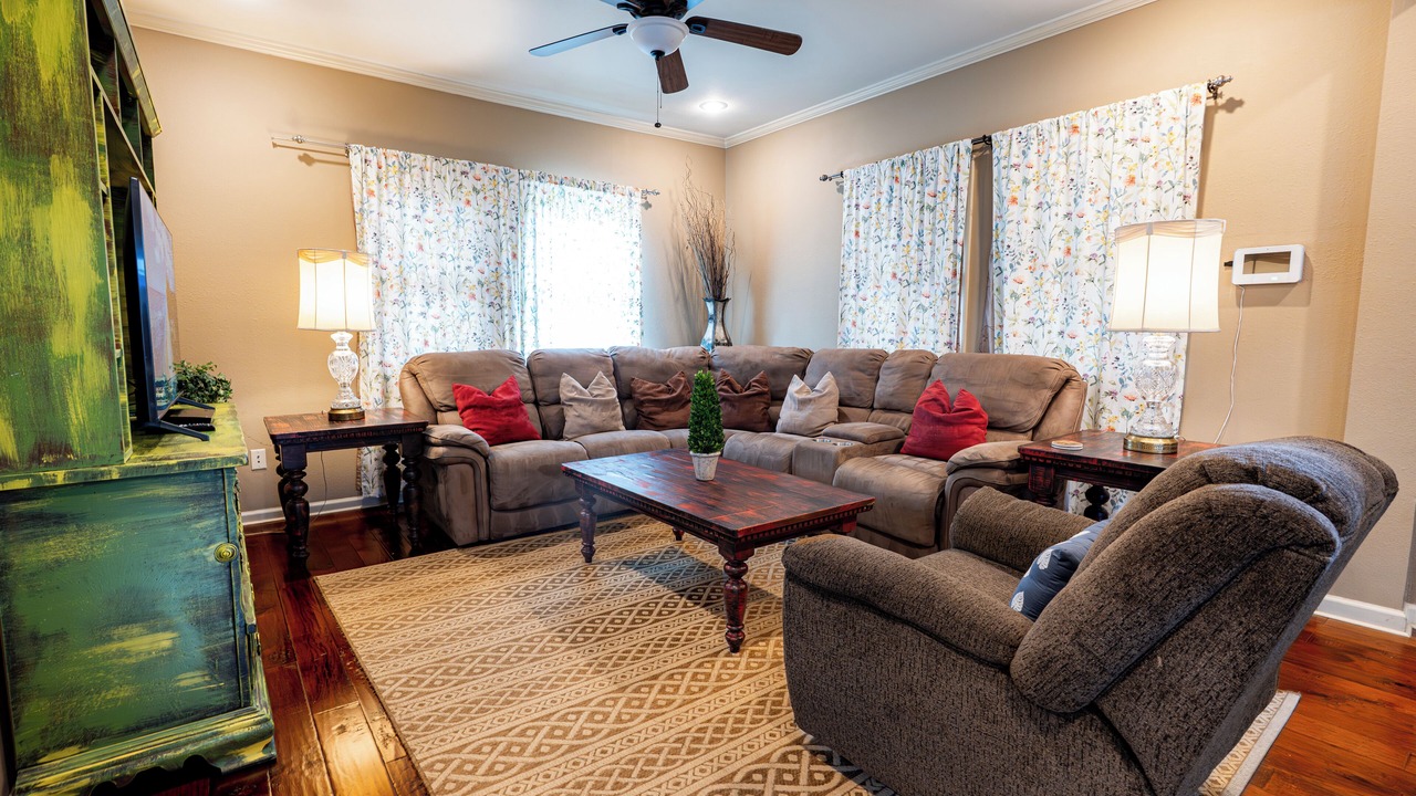 Photo of Livingroom in Capitol Hill