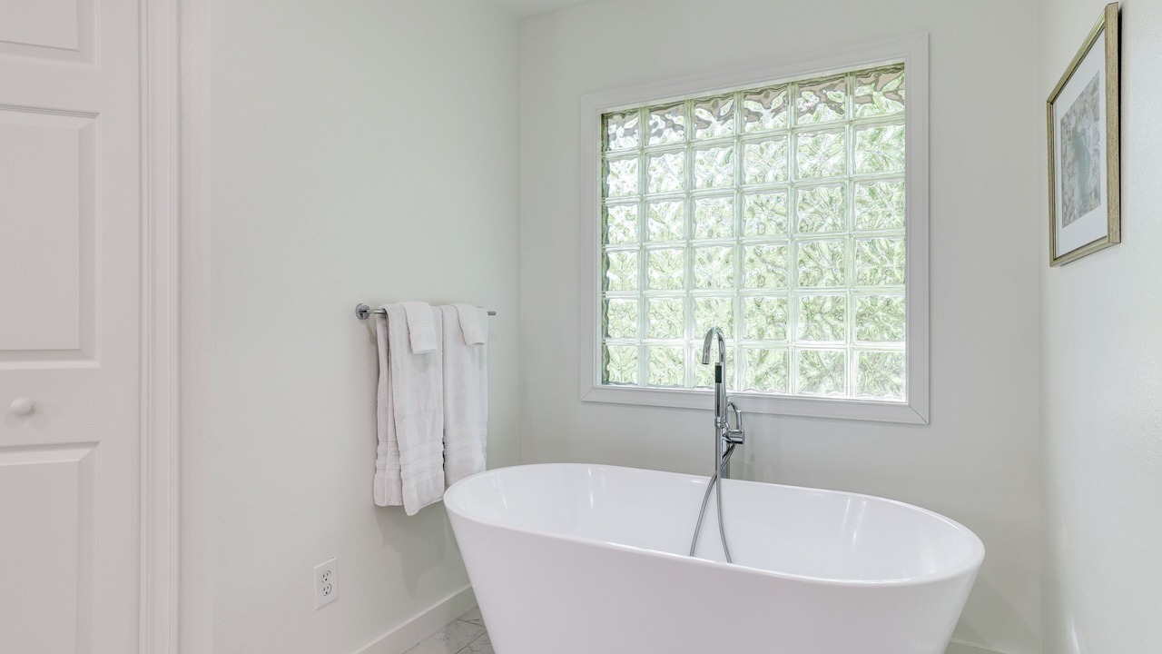 Photo of Bathroom in Bella Vista