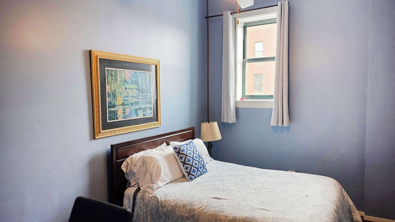 Photo of Bedroom in Downtown Kansas City