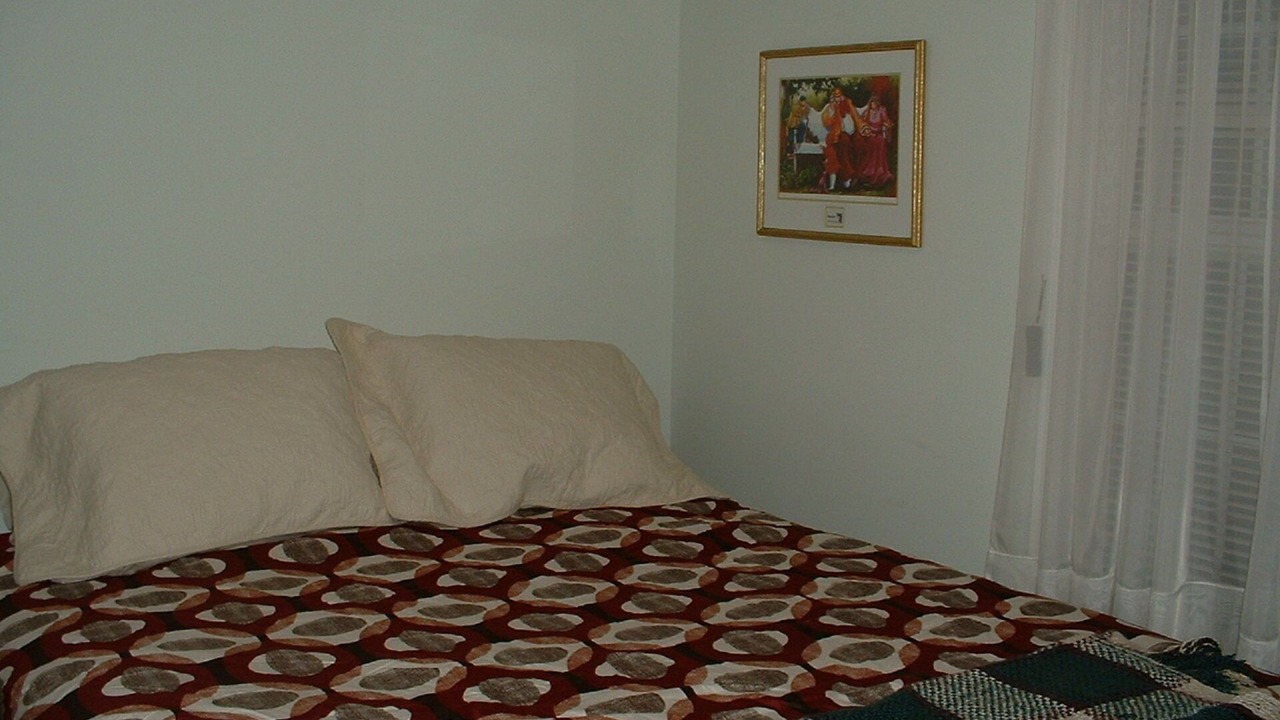 Photo of Bedroom in Loudon