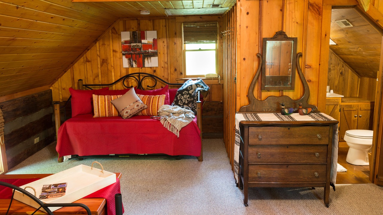 Photo of Bedroom in Scottsville