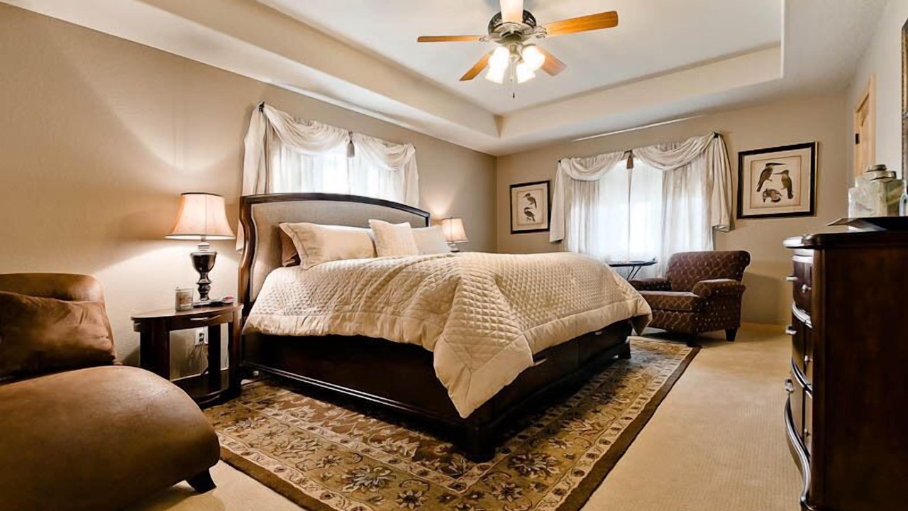 Photo of Bedroom in Sylvan Shores
