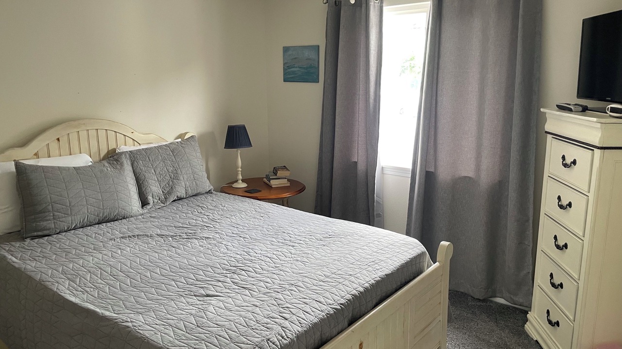 Photo of Bedroom in Camdenton