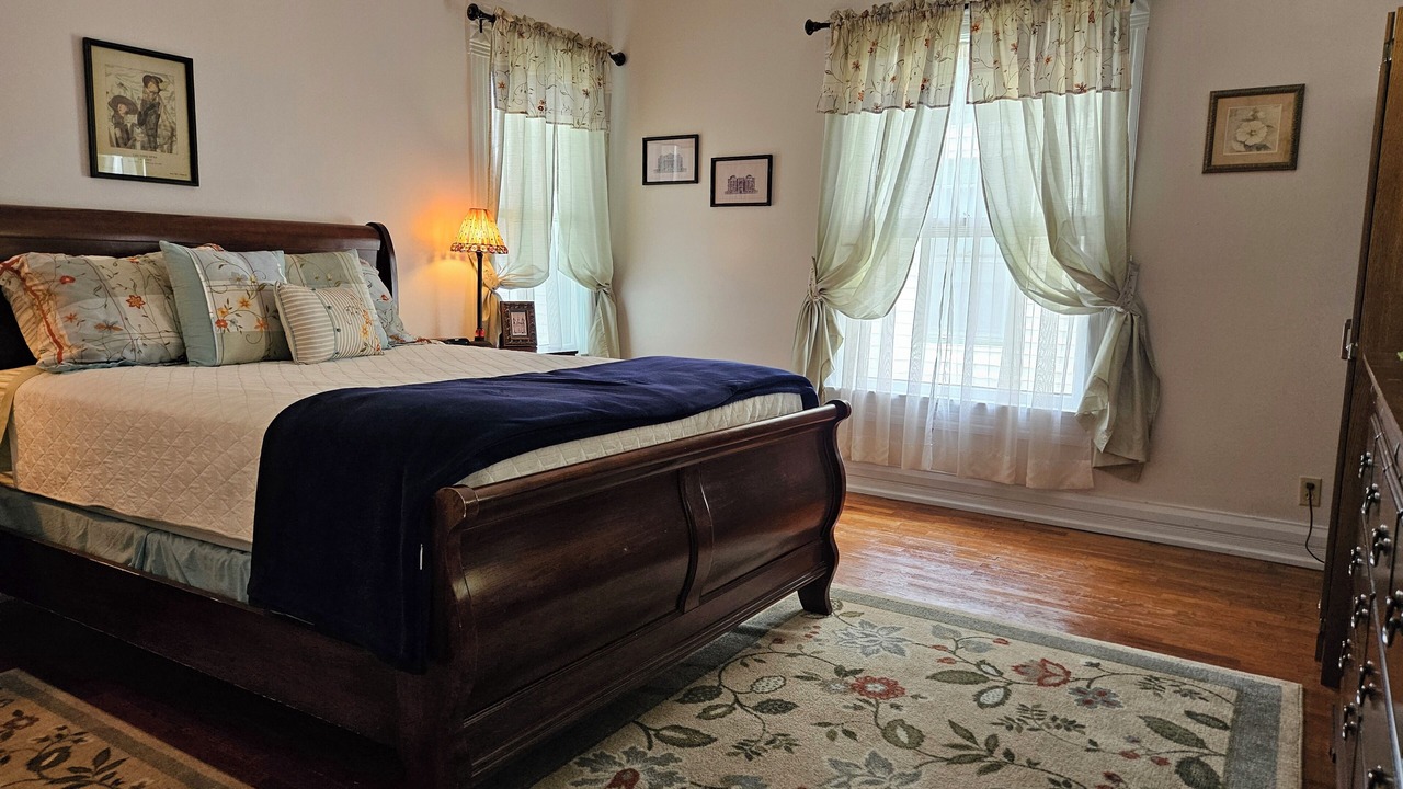 Photo of Bedroom in Manhattan