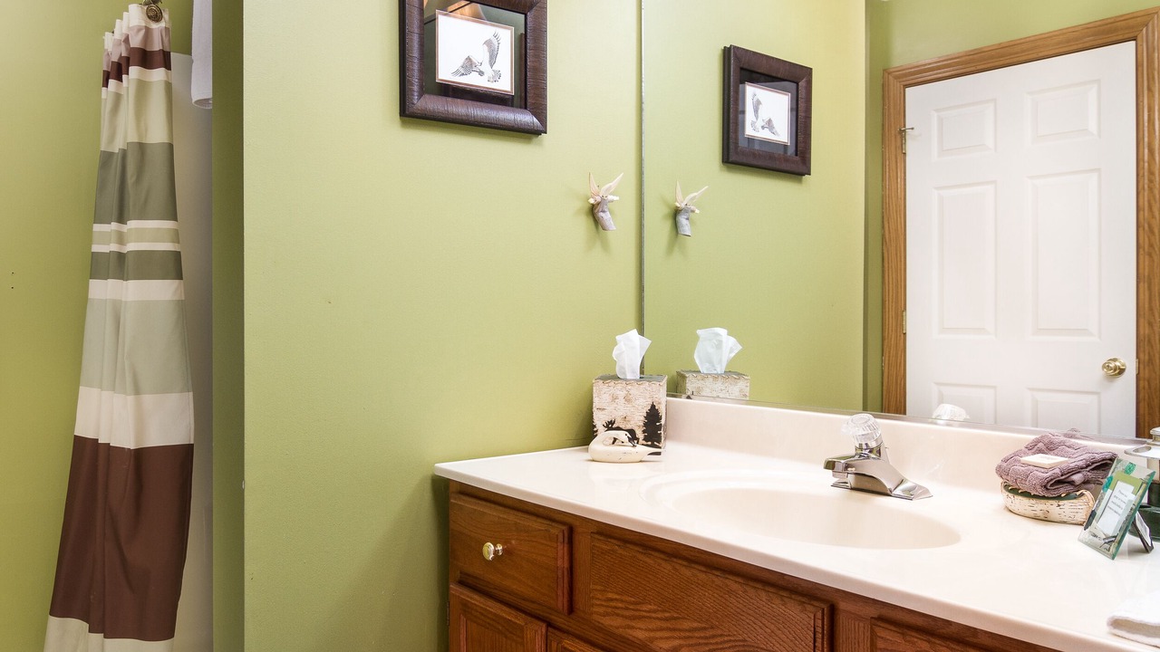 Photo of Bathroom in Holiday Island