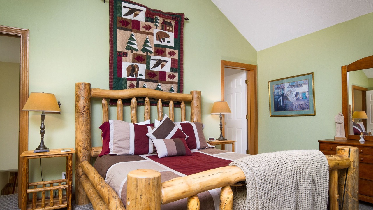 Photo of Bedroom in Holiday Island