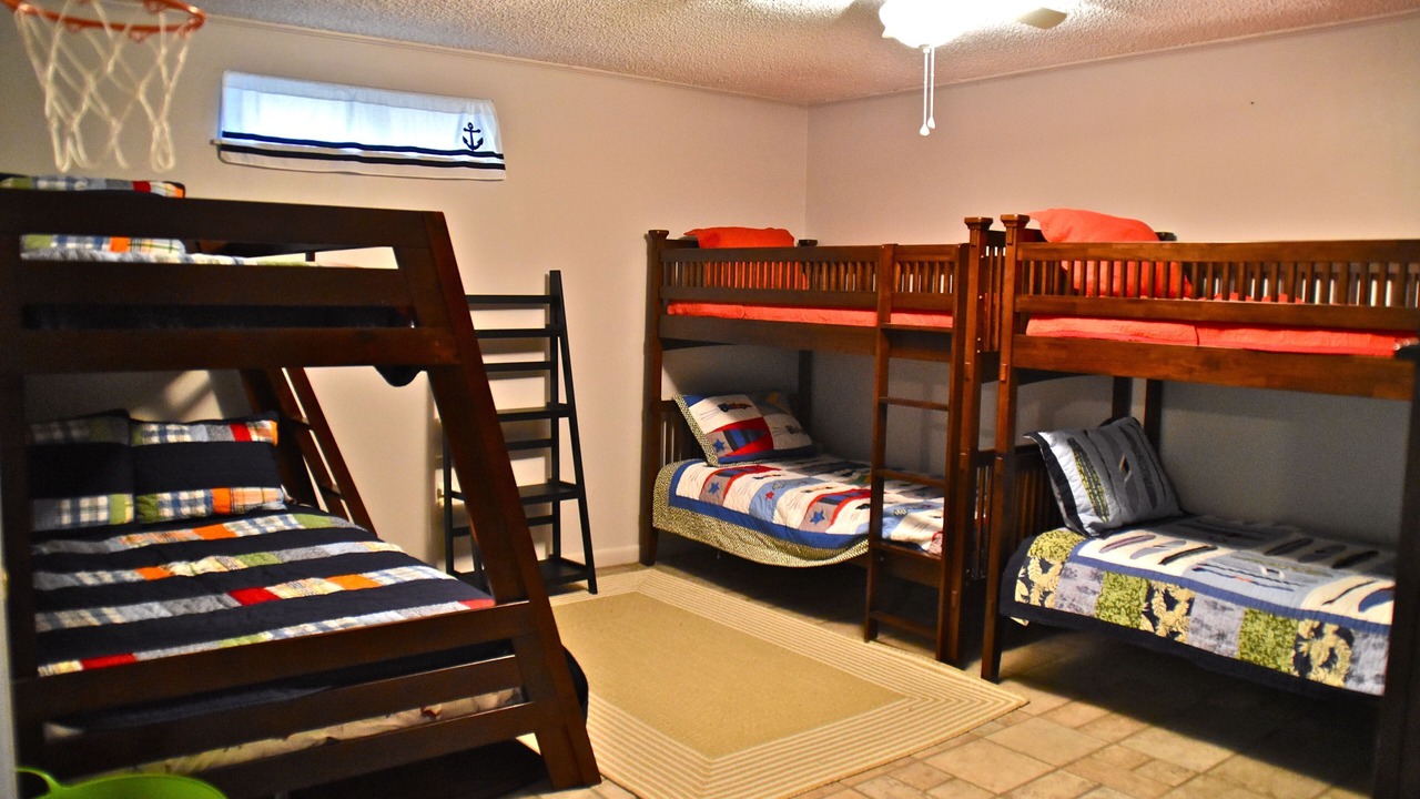Photo of Bedroom in Piney