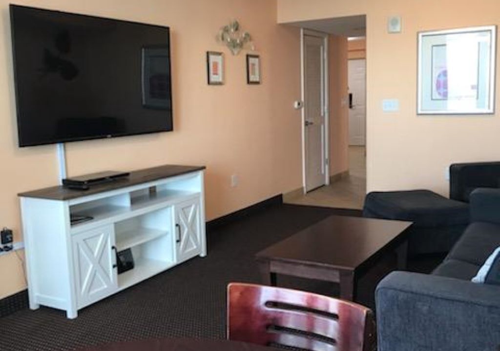 Photo of Livingroom in Cherry Grove Beach
