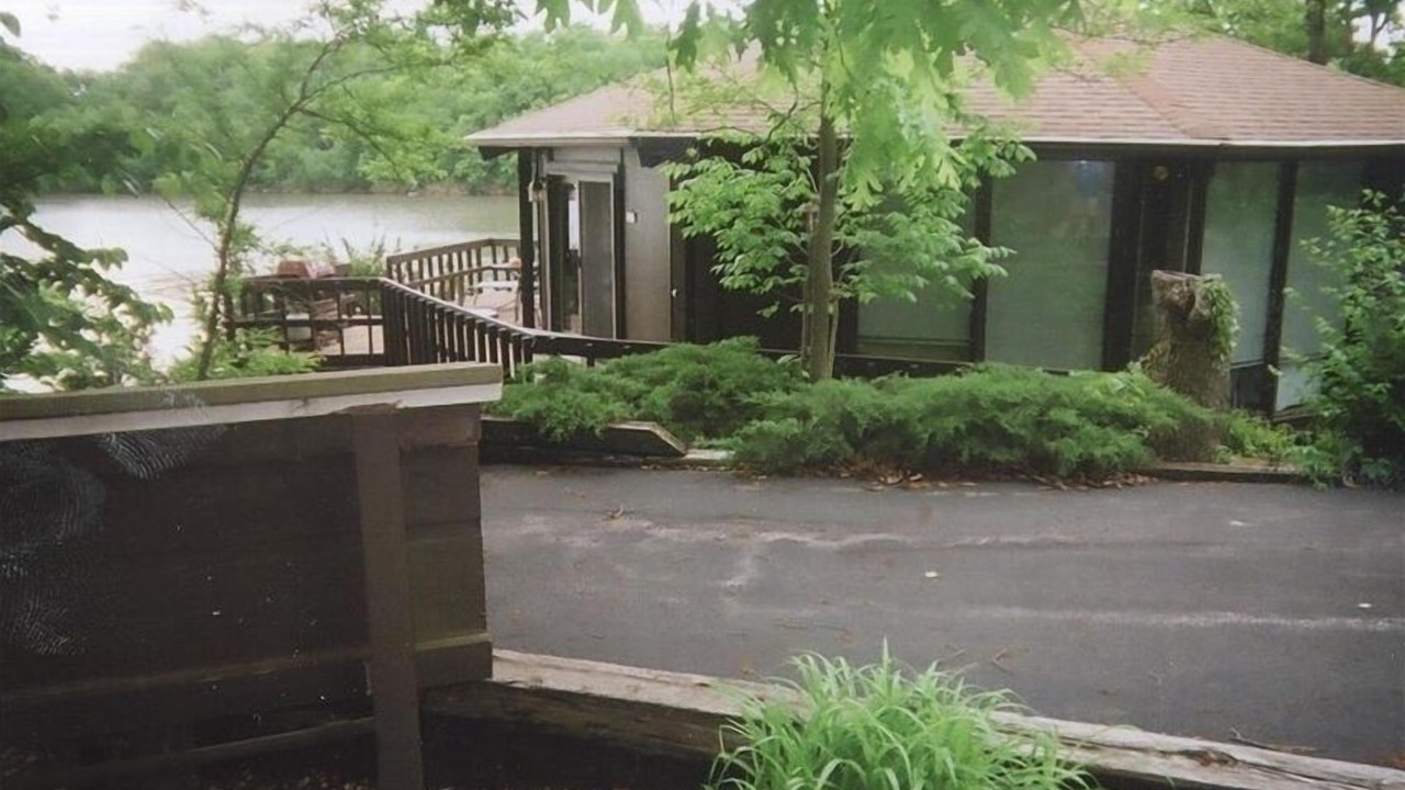 Photo of Others in Village of Four Seasons
