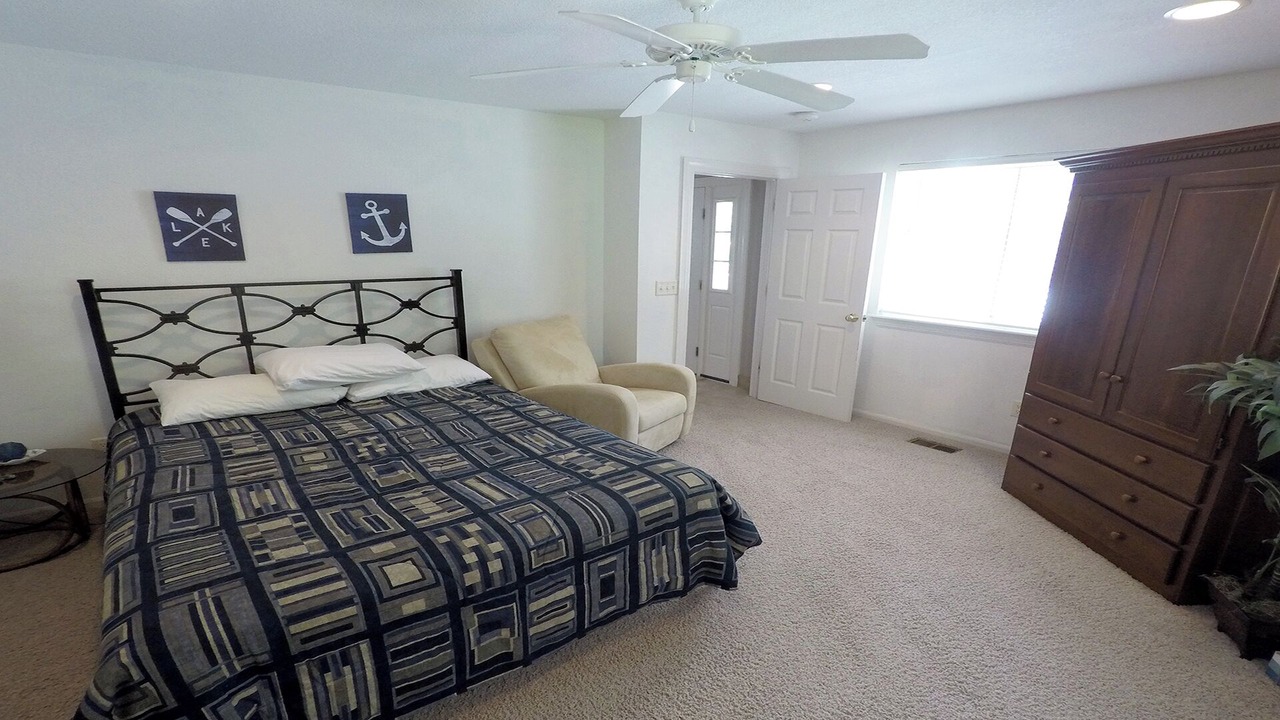 Photo of Bedroom in Gravois Mills