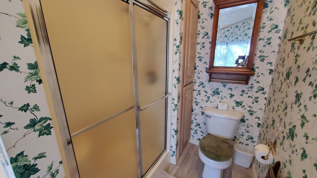 Photo of Bathroom in Lost Bridge Village