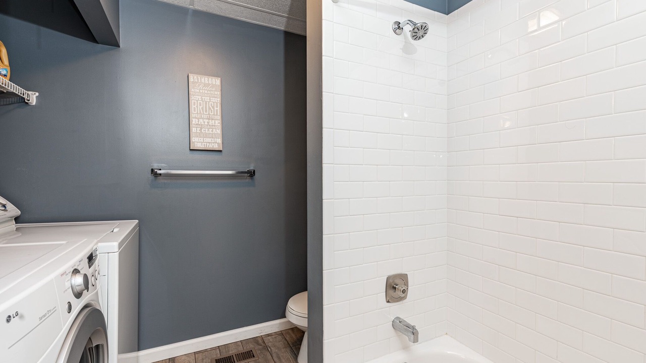 Photo of Bathroom in St. Charles Historic District