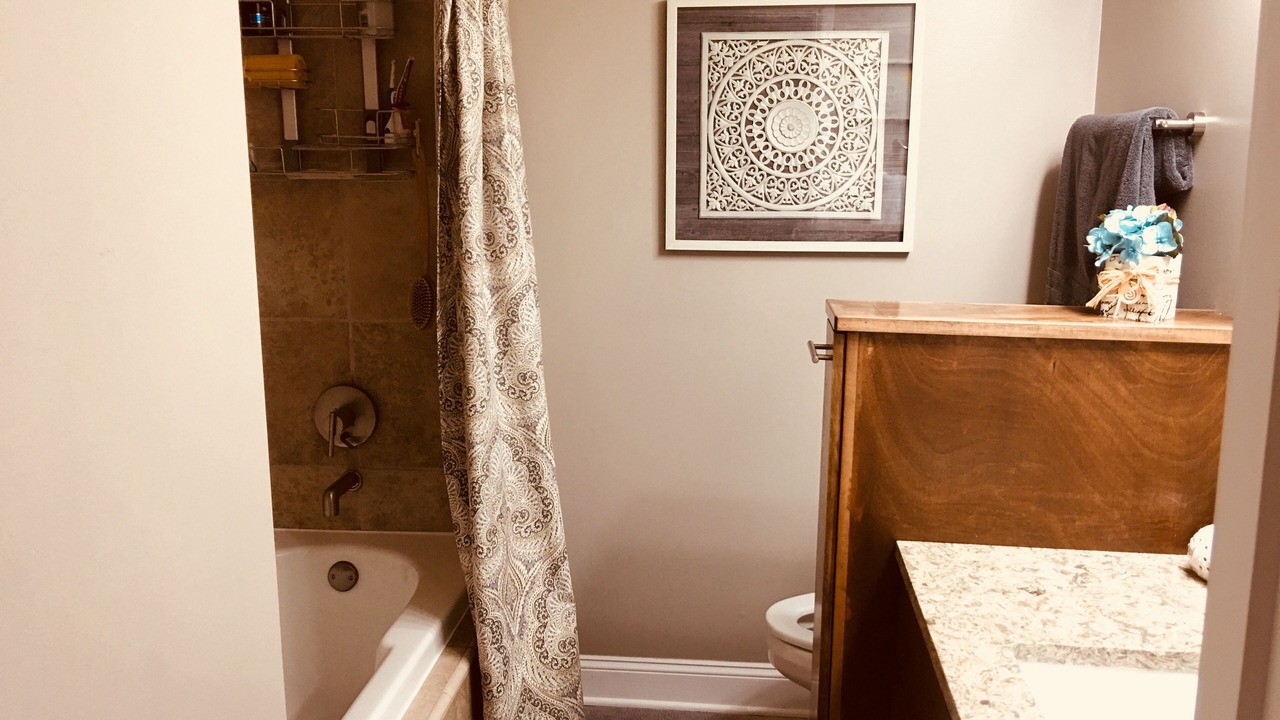 Photo of Bathroom in Piney